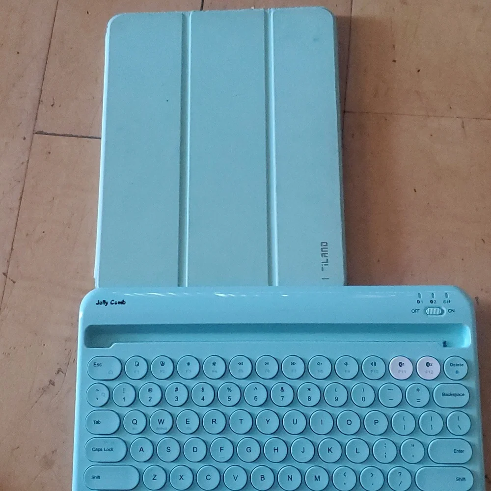 Ipad air case and keyboard